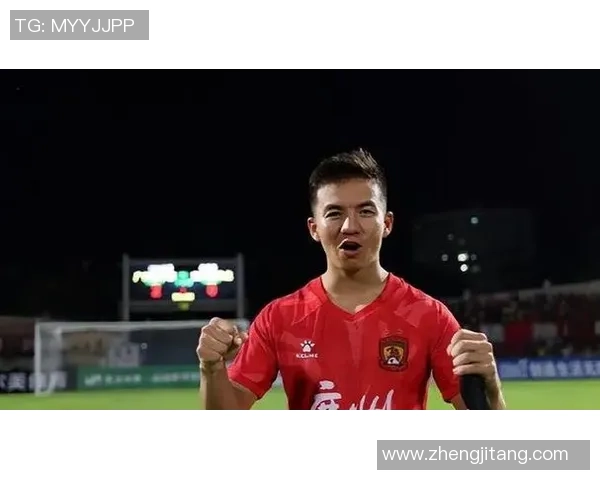 从贫困到辉煌有背景的足球明星如何改变人生轨迹