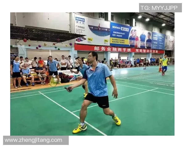 重庆羽毛球队战术解析:聚焦技术与团队配合的完美结合 重庆羽毛球队战术解析:聚焦技术与团队配合的完美结合