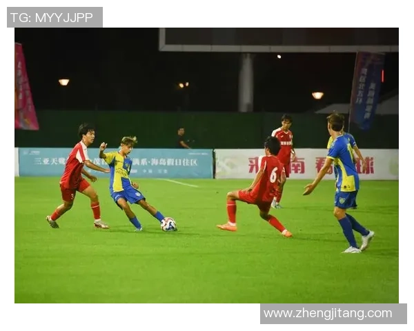 足球明星大神合影瞬间揭秘球场背后的友谊与荣耀