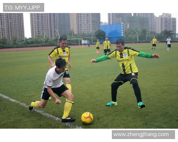 团结抗疫足球明星齐心协力共克新型肺炎疫情挑战