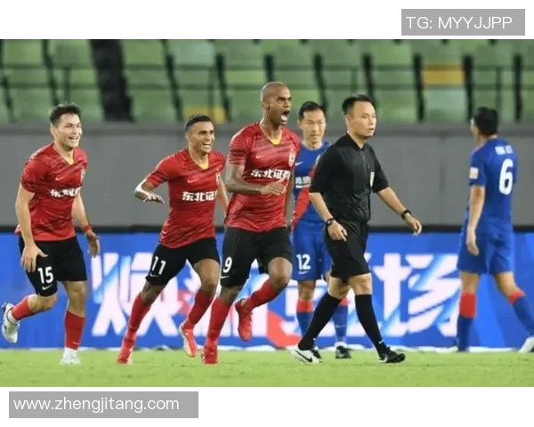 深圳排球队以78分领跑挑战赛积分榜展现强劲实力与团队协作